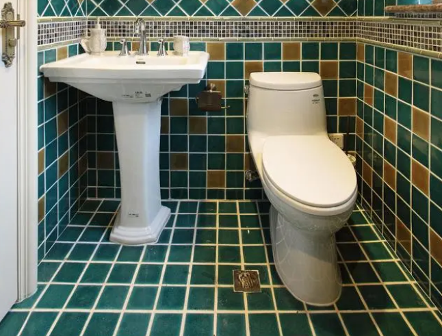 法库室内漏水检测